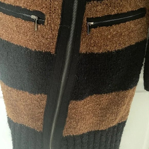 Tunic Sweater - Picture 3 of 4